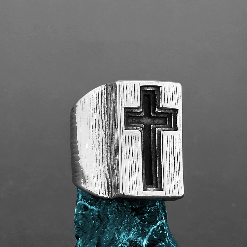 Retro Minimalist Style Broadside Cross Ring