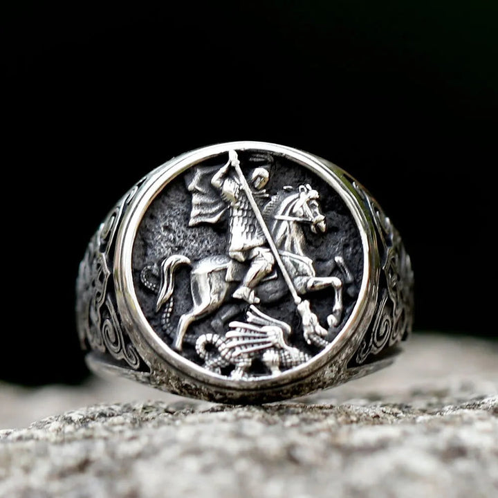 Classic Retro Style St. George Dargon Figurine Alloy Ring