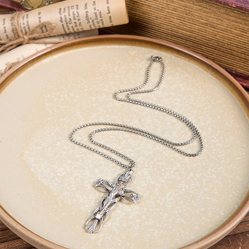 Retro Pattern Exclusive Craft Jesus Crucifix Amulet Pendant Necklace