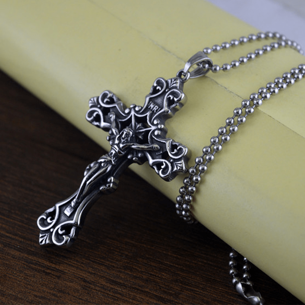 Ornate Crucifix Necklace - A Profound Symbol of Devotion Timeless Faith