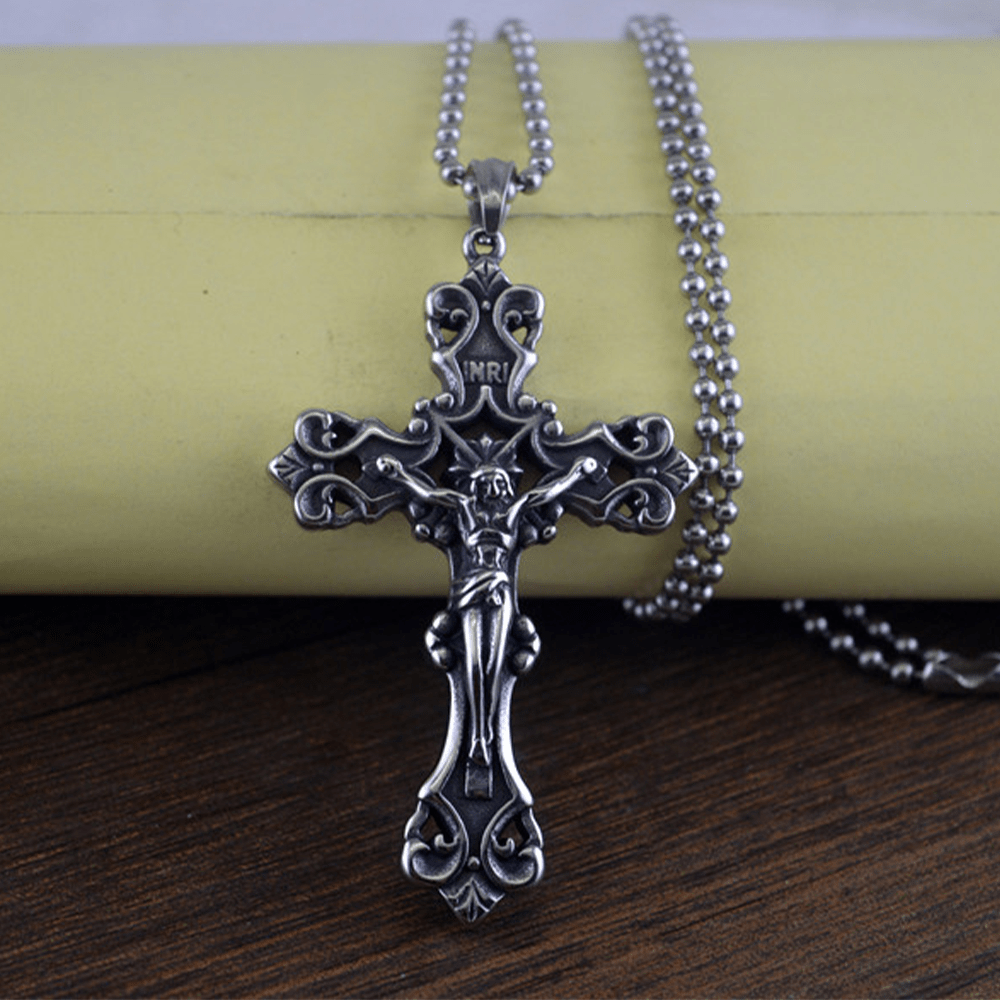 Ornate Crucifix Necklace - A Profound Symbol of Devotion Timeless Faith