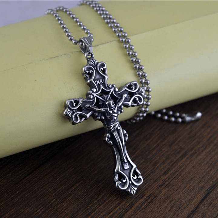 Ornate Crucifix Necklace - A Profound Symbol of Devotion Timeless Faith