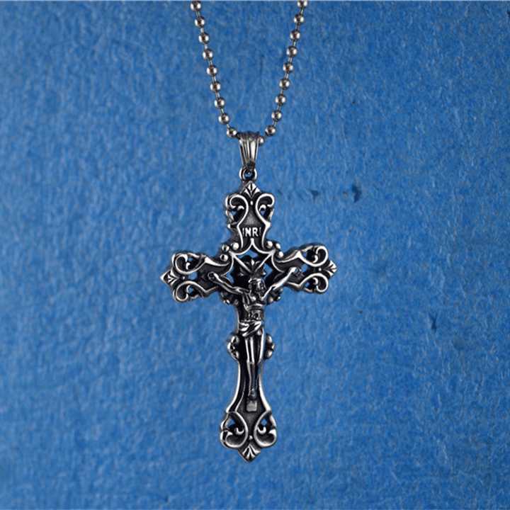 Ornate Crucifix Necklace - A Profound Symbol of Devotion Timeless Faith