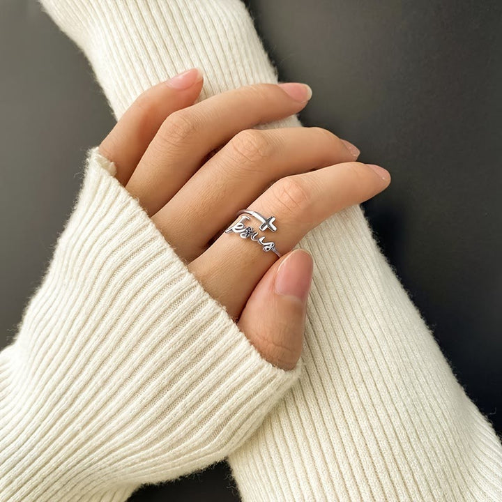 Jesus & Cross Ring: A Simple Yet Profound Testament of Faith
