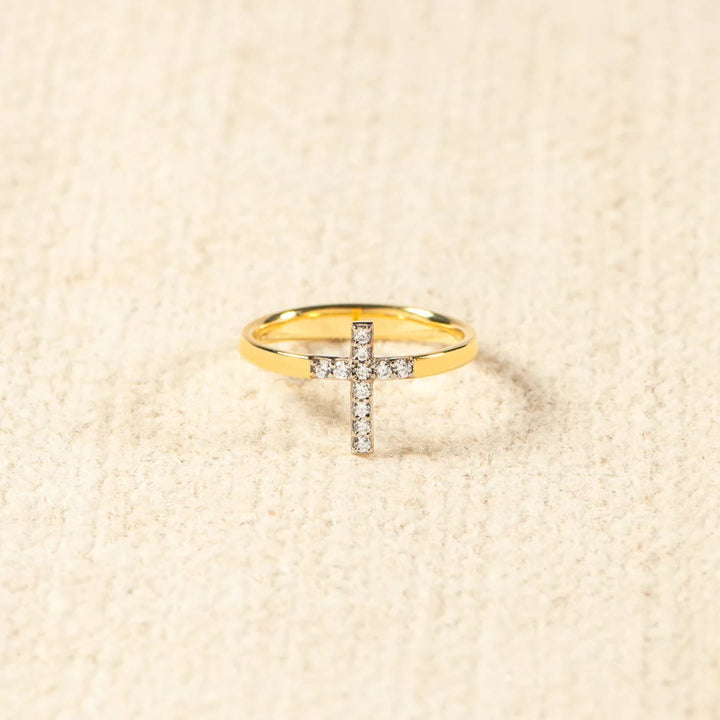 925 Silver Cross & "Trust God" Ring: Symbols of Hope