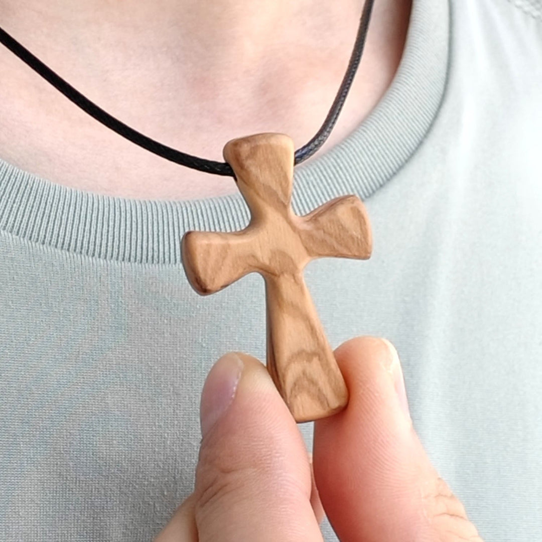 Wooden Cross Pendant Necklace : Christian Faith Jewelry