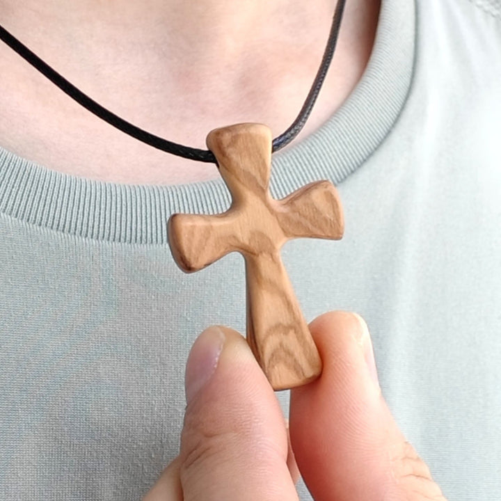 Wooden Cross Pendant Necklace : Christian Faith Jewelry