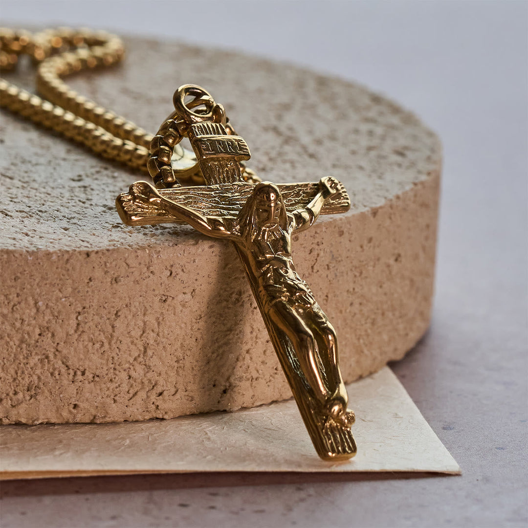 Jewelry Crucifix Pendant Charm Necklace