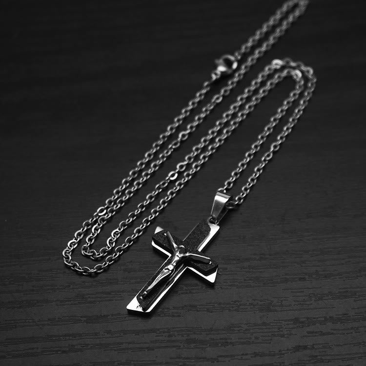 Crucifix Adornment Necklace: Spiritual Symbol & Crafted Elegance
