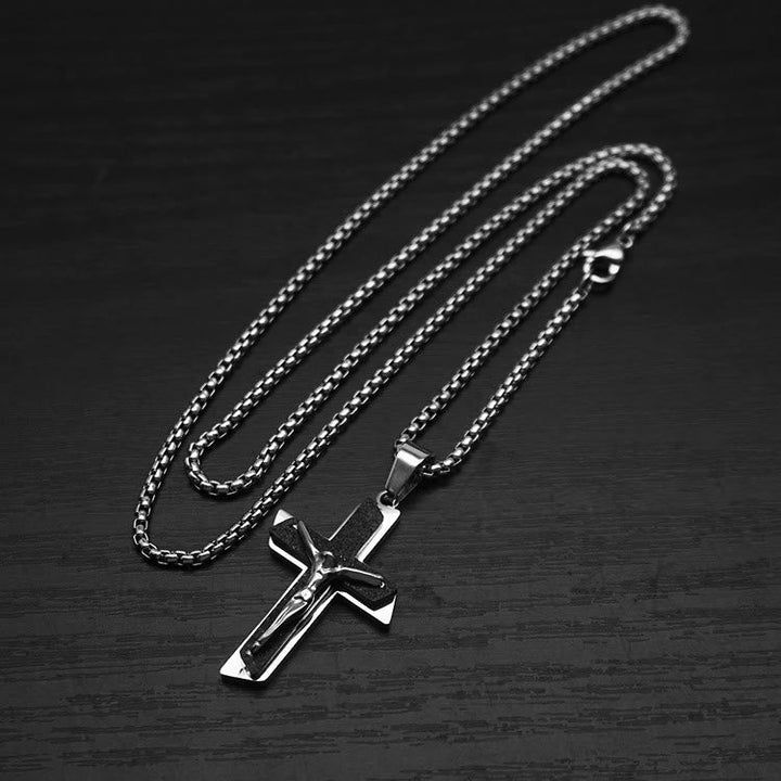 Crucifix Adornment Necklace: Spiritual Symbol & Crafted Elegance