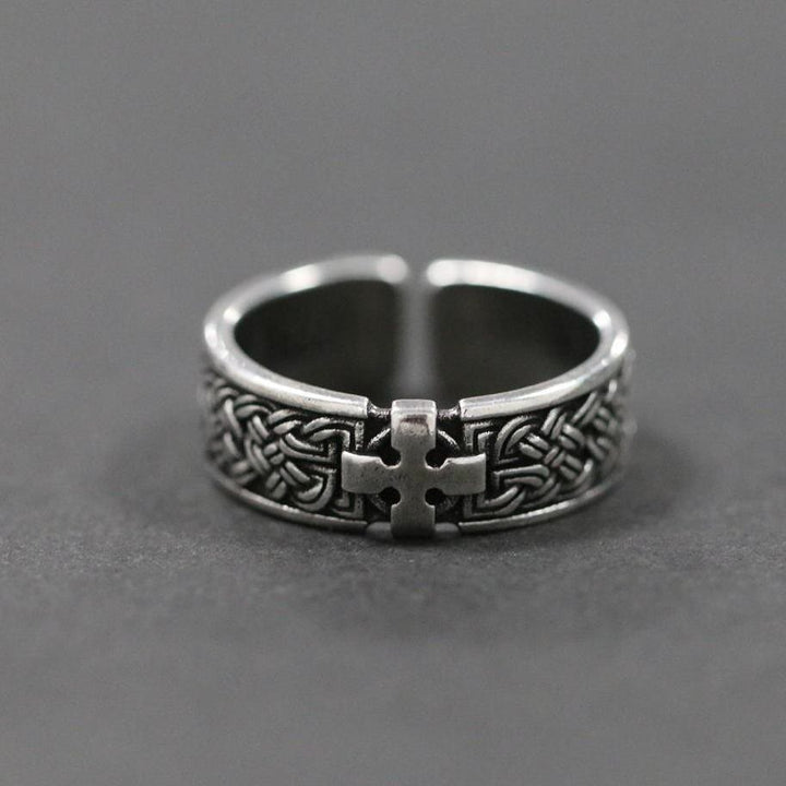Celtic Cross Ring: Timeless Faith & Intricate Devotion