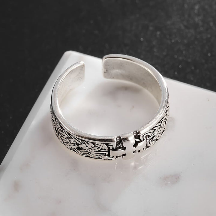 Celtic Cross Ring: Timeless Faith & Intricate Devotion