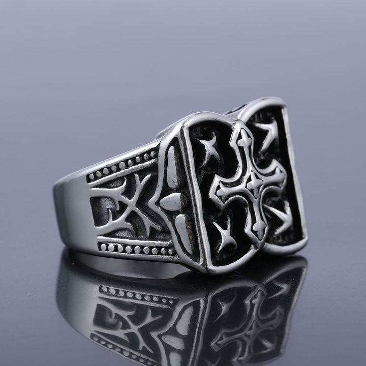 Rugged Cross Design Ring: Faith-Filled Accent for Casual Looks