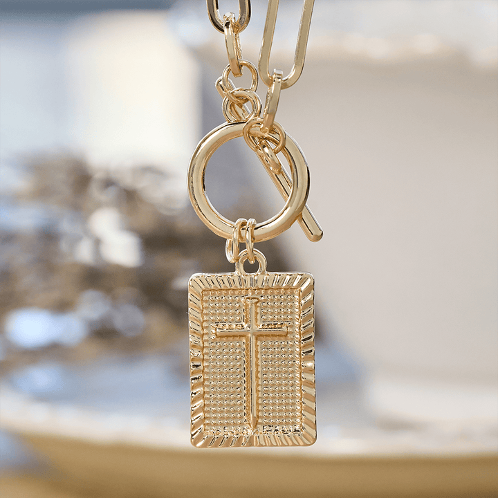 Cross Tag Necklace: Daily Reminder of Faith & Artistic Craft for Believers