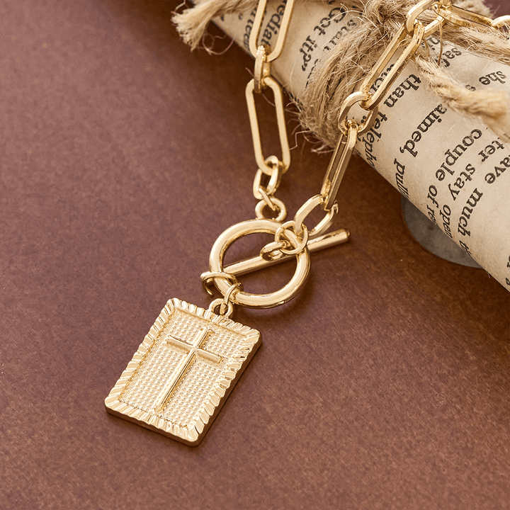 Cross Tag Necklace: Daily Reminder of Faith & Artistic Craft for Believers