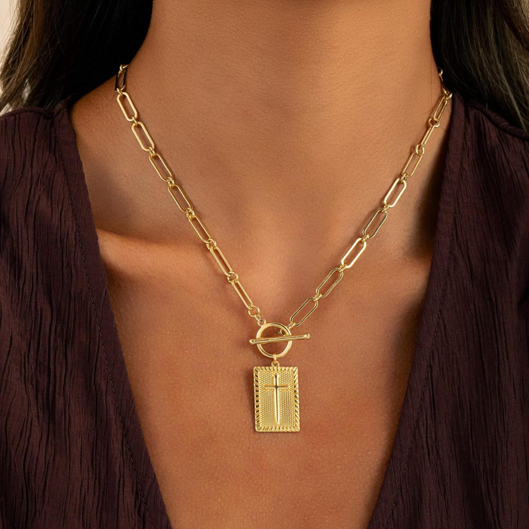 Cross Tag Necklace: Daily Reminder of Faith & Artistic Craft for Believers