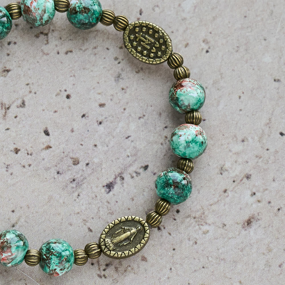 Vintage Red Green Glass Bracelet with Miraculous Medal: Faith & Grace Reminder for Daily Wear