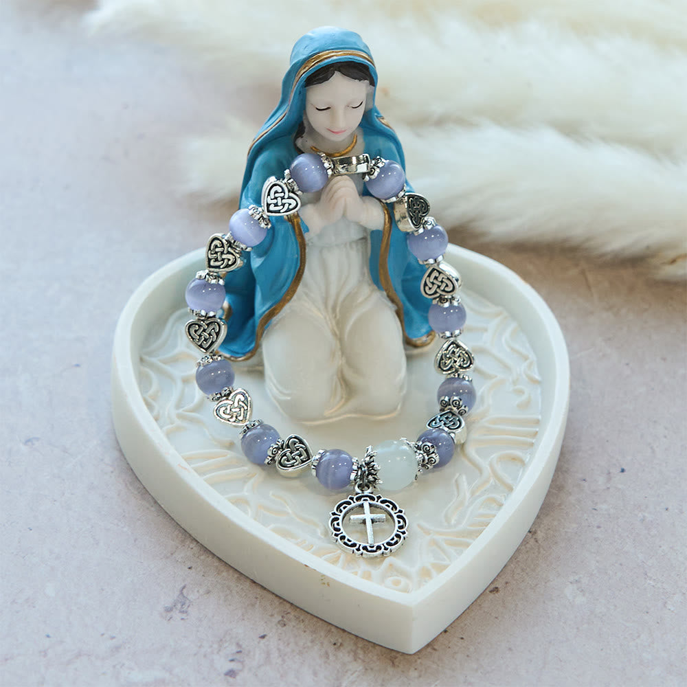 Celtic Knot Cat’s Eye Bracelet: Gentle Companion of Daily Grace