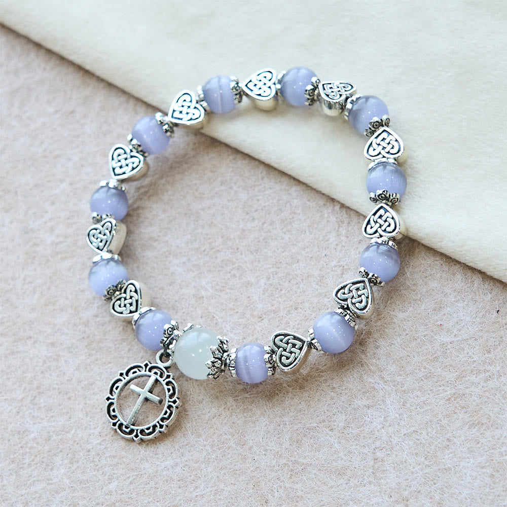 Celtic Knot Cat’s Eye Bracelet: Gentle Companion of Daily Grace