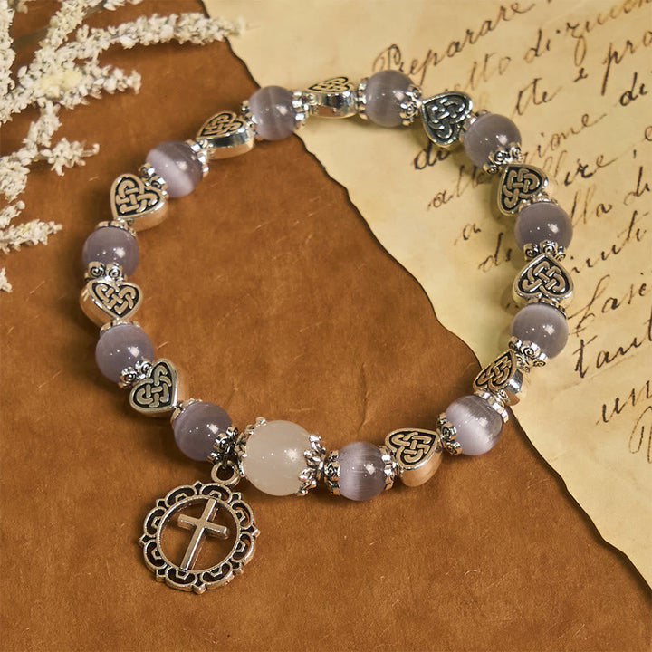 Celtic Knot Cat’s Eye Bracelet: Gentle Companion of Daily Grace