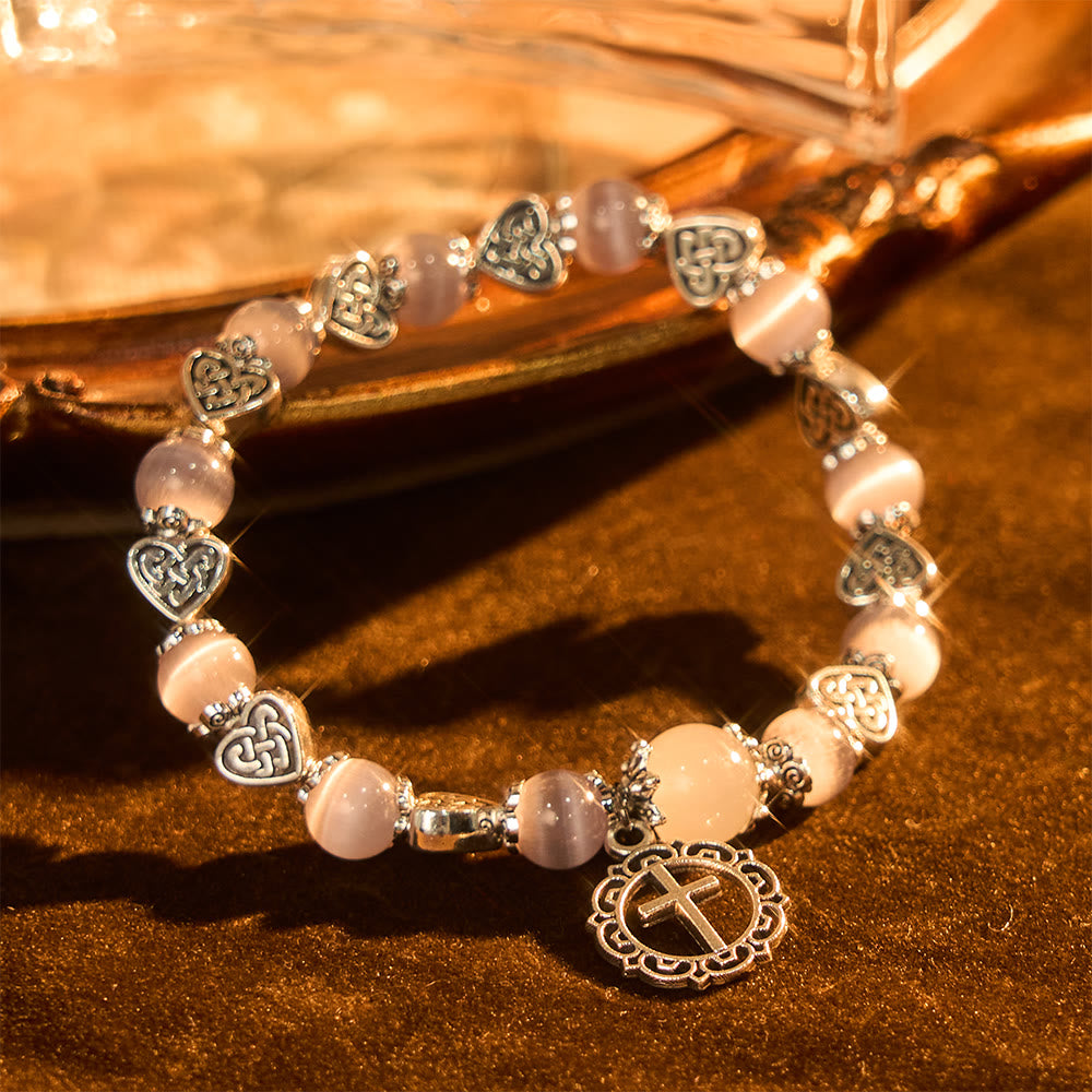 Celtic Knot Cat’s Eye Bracelet: Gentle Companion of Daily Grace