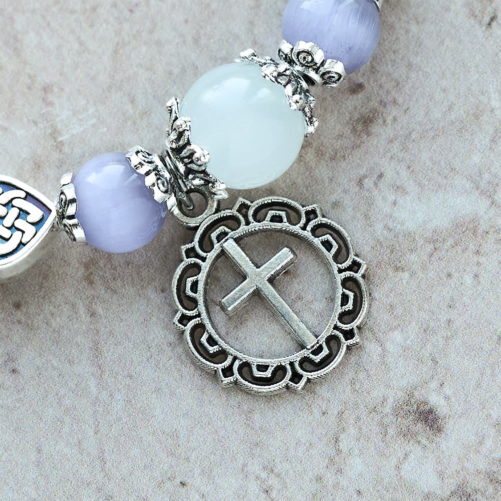 Celtic Knot Cat’s Eye Bracelet: Gentle Companion of Daily Grace