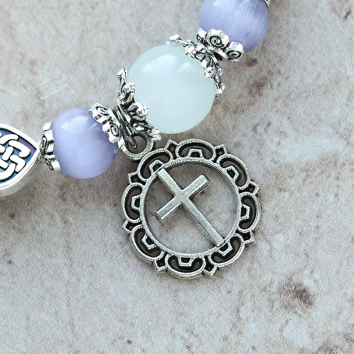 Celtic Knot Cat’s Eye Bracelet: Gentle Companion of Daily Grace
