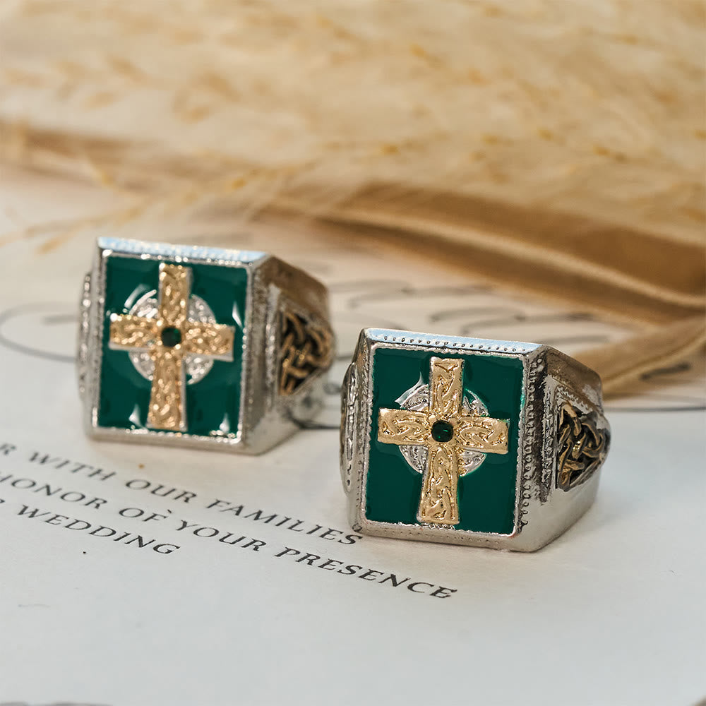 Vintage & Classic Crucifix Irish Celtic Blessing Ring: A Symbol of Elegance