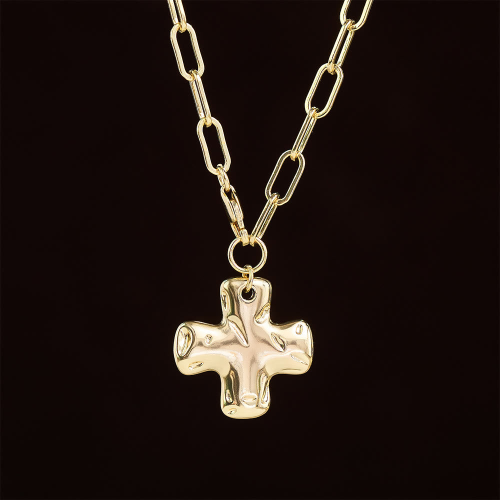 Minimalist Cross Paperclip Link Chain Necklace: A Symbol of Modern Faith & Style