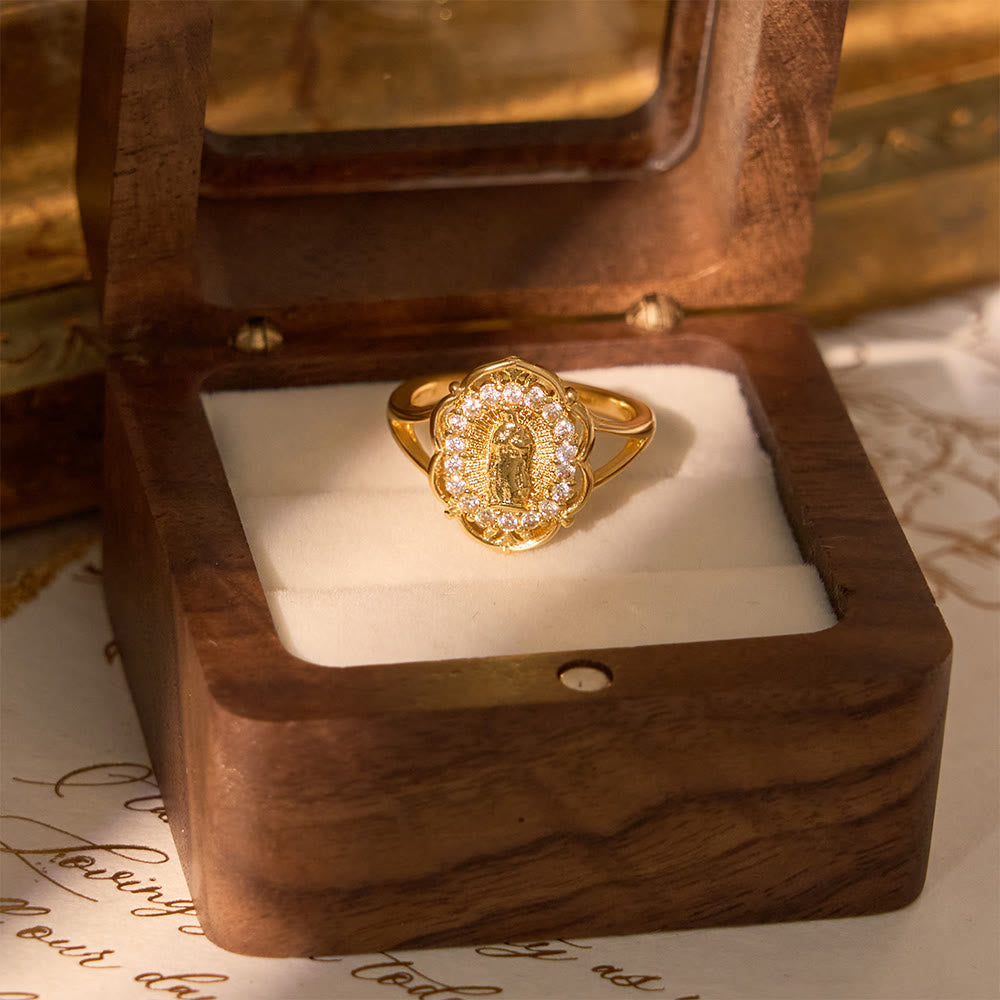 Ornate Golden Filigree Our Lady Ring: Merging Elegance with Spiritual Grace