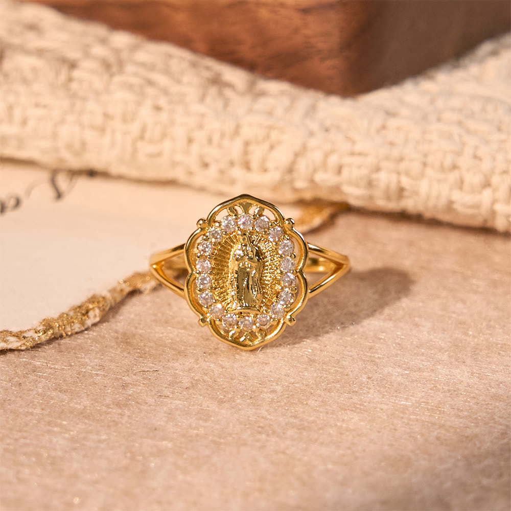 Ornate Golden Filigree Our Lady Ring: Merging Elegance with Spiritual Grace