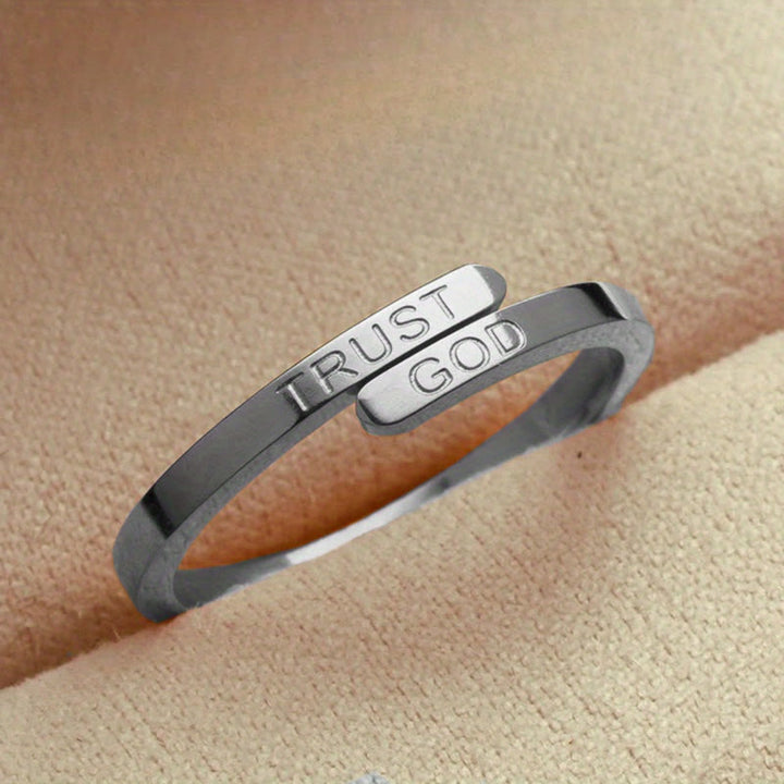TRUST GOD Split-Band Ring: Steady Companion of Divine Trust