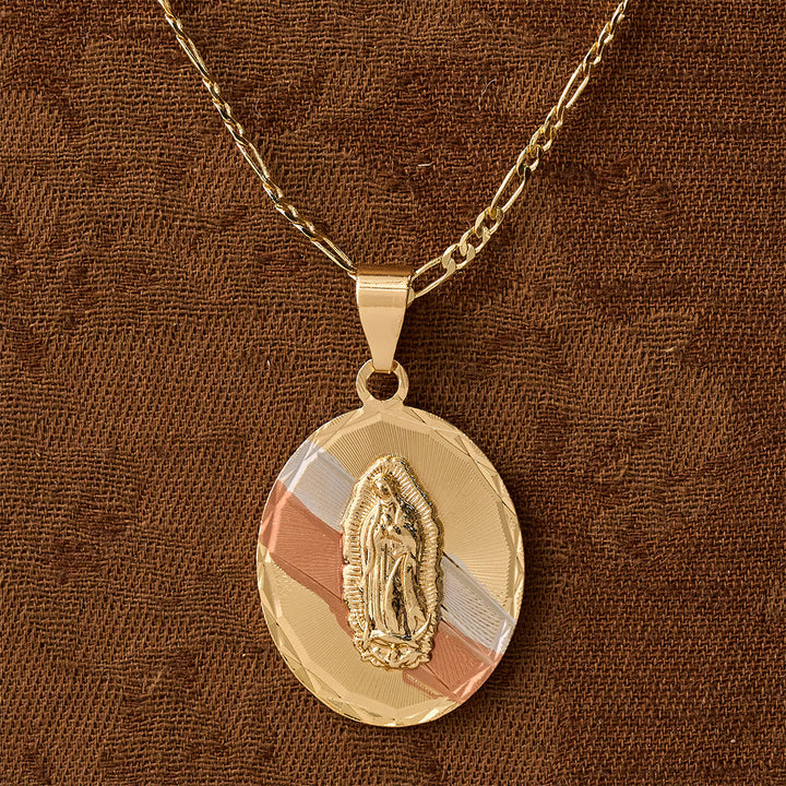 Four Styles Radiant Virgin Mary Oval Medallion Necklace: A Token of Heavenly Blessing