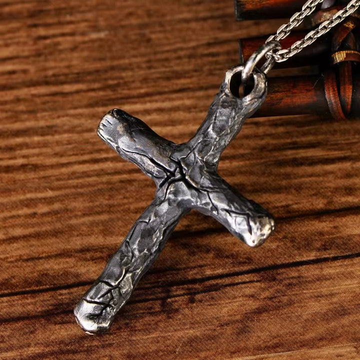 Minimalist Style Heavy Metal Cracked Cross Necklace