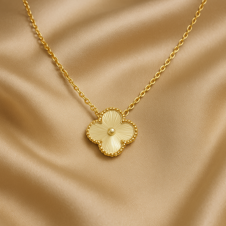 Clover Necklace