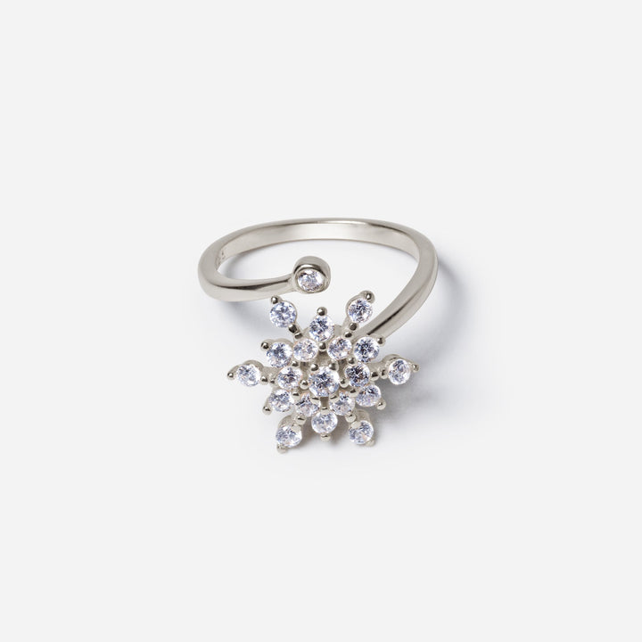 Eira Spinner Anxiety Ring