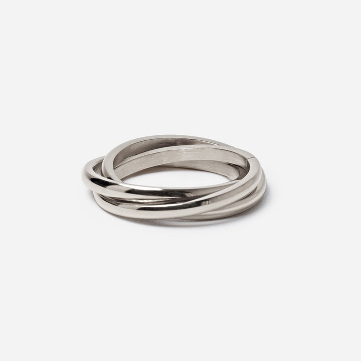 On-The-Go Interlocking Anxiety Ring