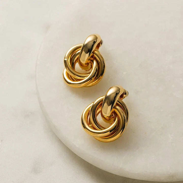 Statement Interlocking Earrings | White Gold