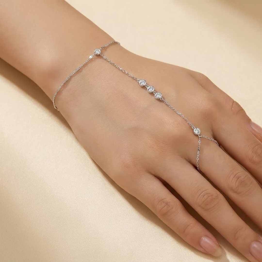 Selene Veil Hand Chain