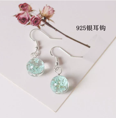 Exotic Nature Earrings in Gold